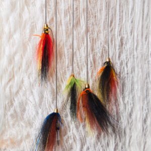 Alternative view of FLOATING FEATHER - Object No. 01F